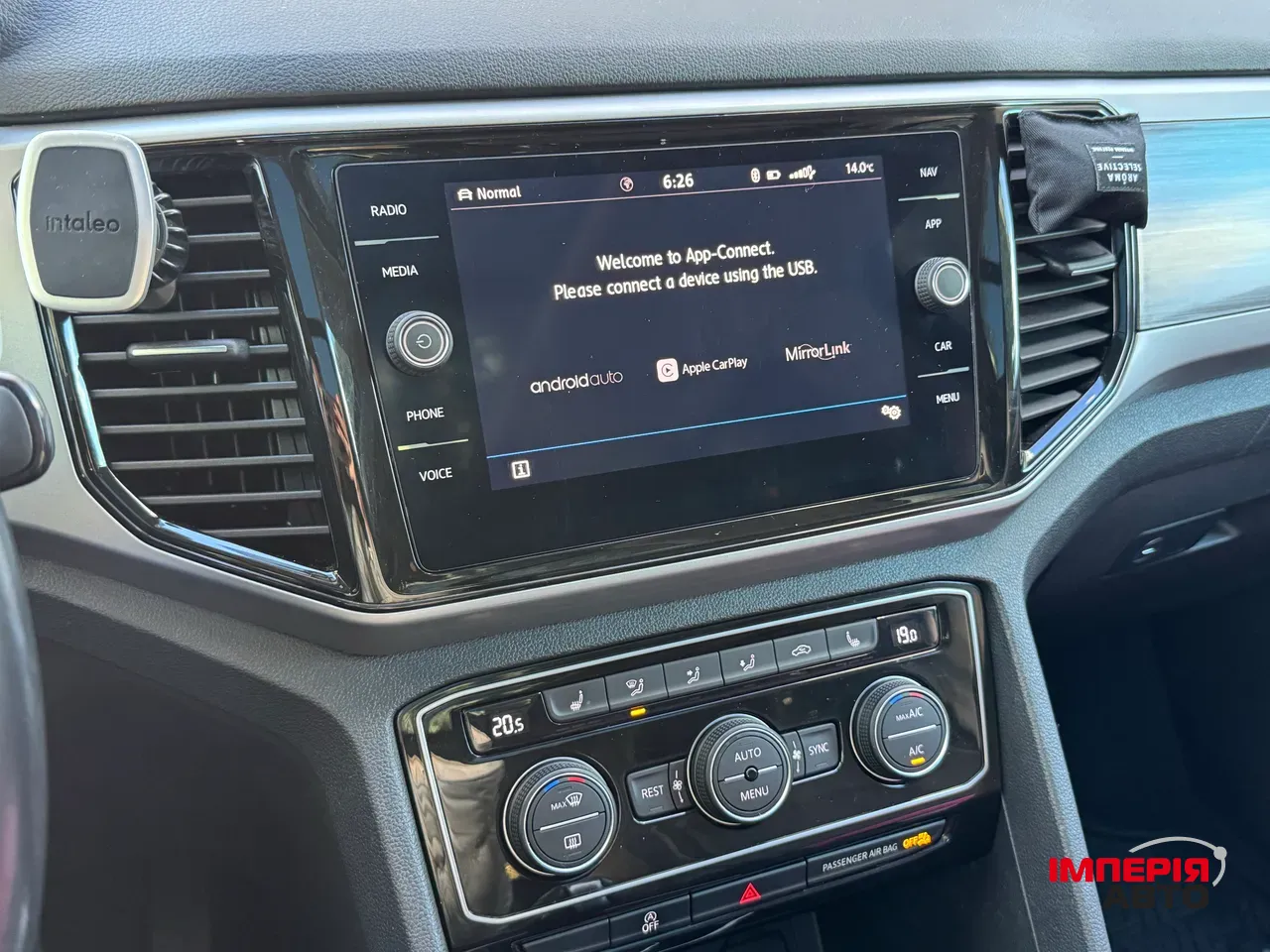 Volkswagen Atlas - фото 24