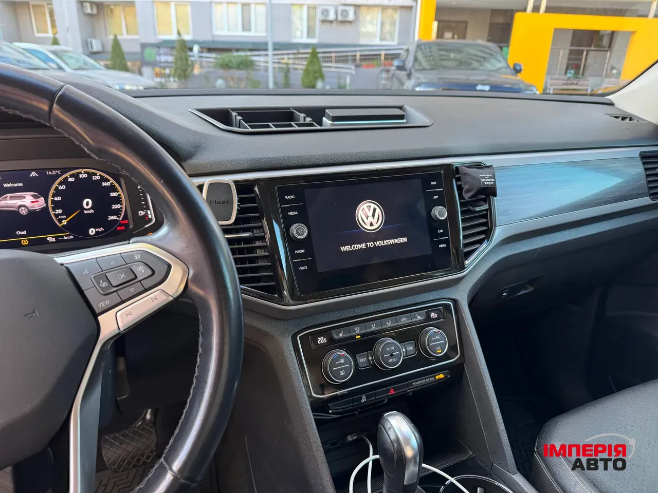 Volkswagen Atlas - фото 2