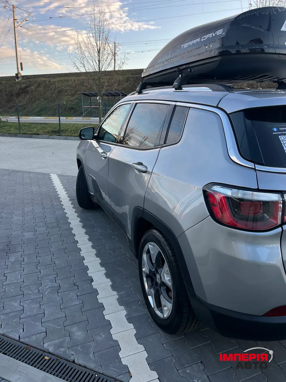 Jeep Compass - фото 5