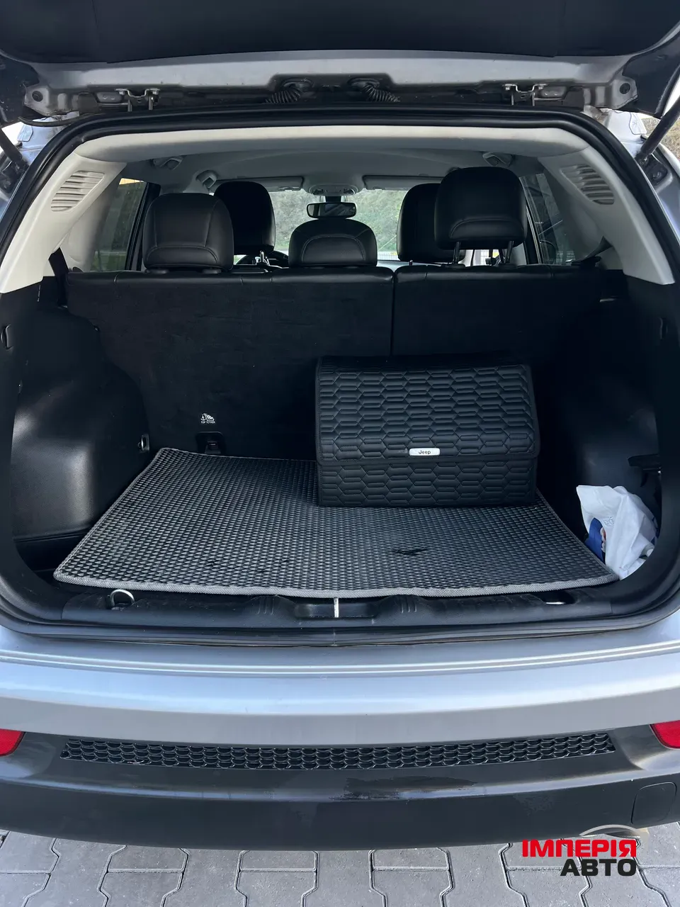 Jeep Compass - фото 16