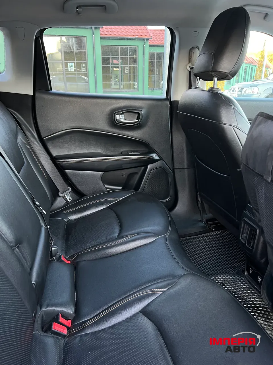 Jeep Compass - фото 14