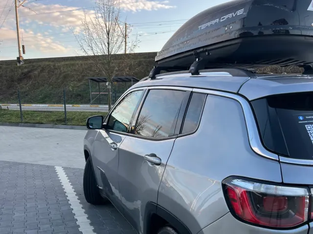 Jeep Compass - фото 5