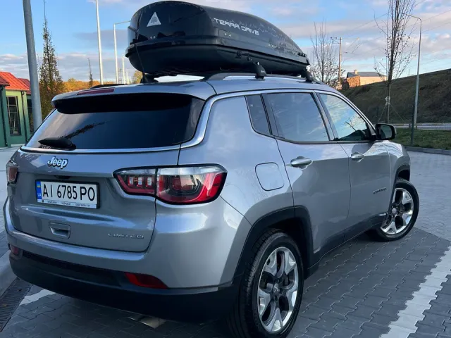 Jeep Compass - фото 4