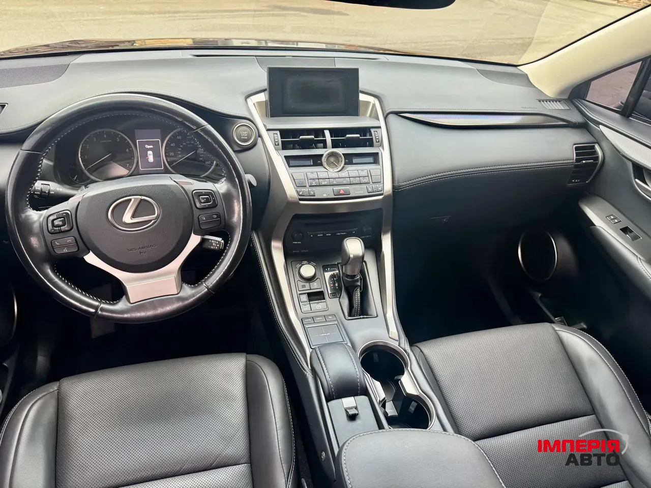 Lexus NX - фото 25