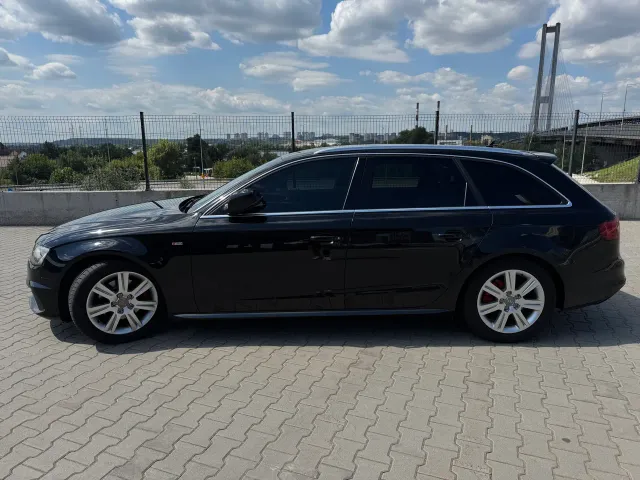 Audi A4 - фото 4