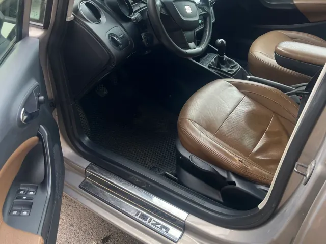 SEAT Ibiza - фото 5