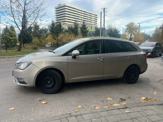 SEAT Ibiza - фото 2