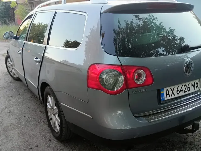 Volkswagen Passat - фото 4