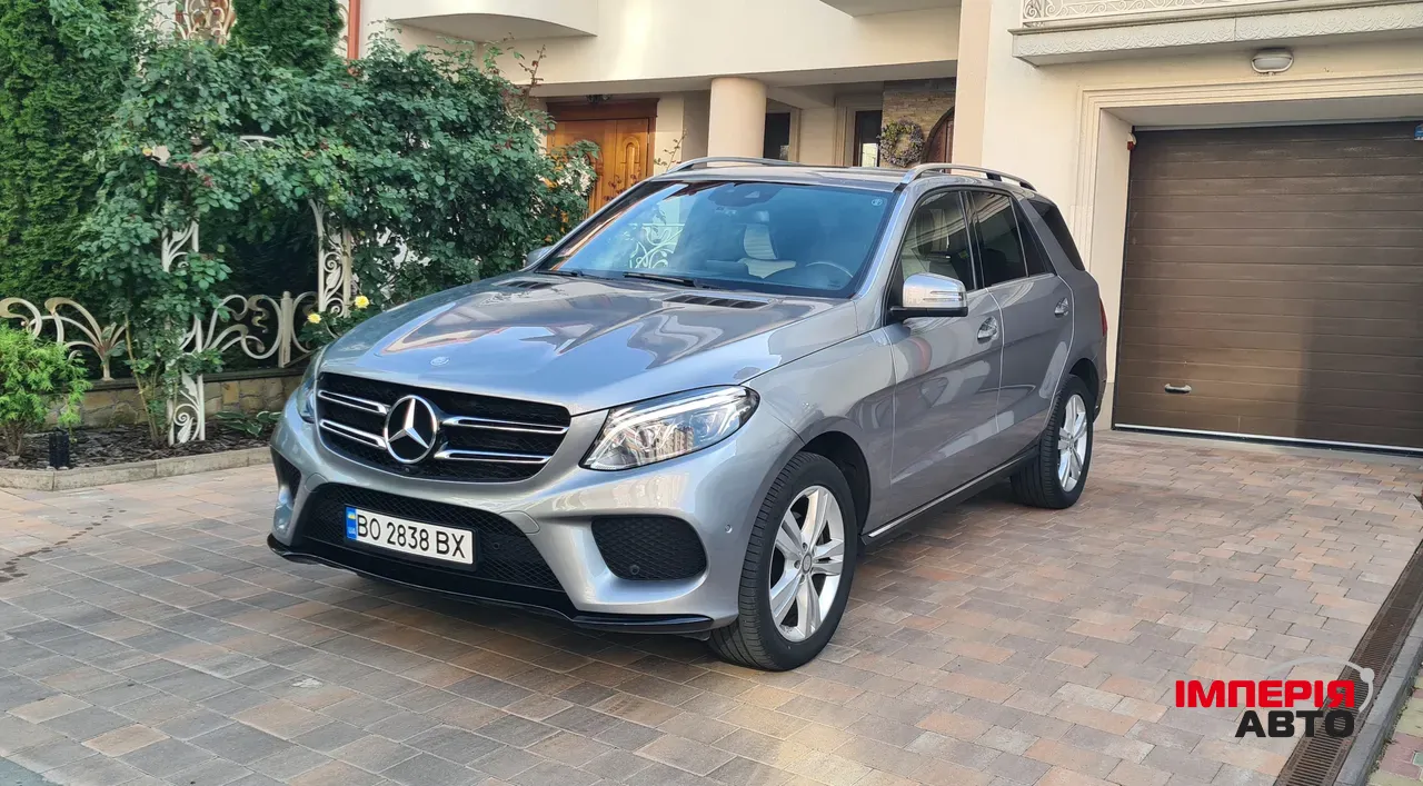 Mercedes-Benz GLE - фото 1