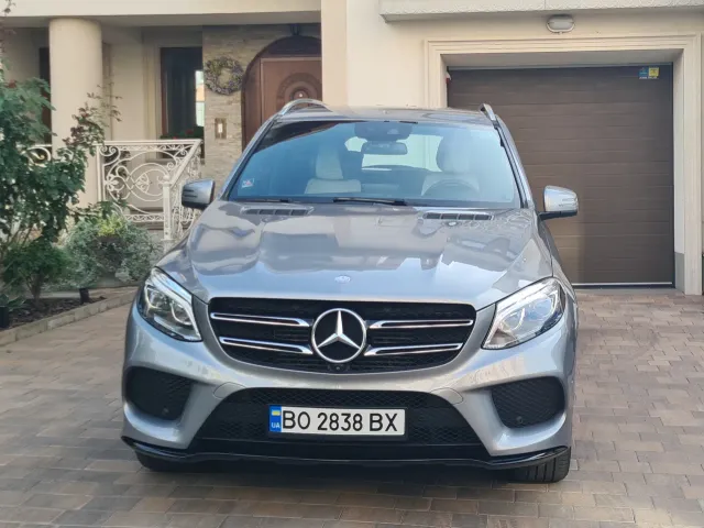 Mercedes-Benz GLE - фото 2