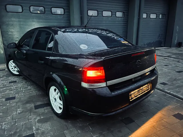Opel Vectra - фото 5