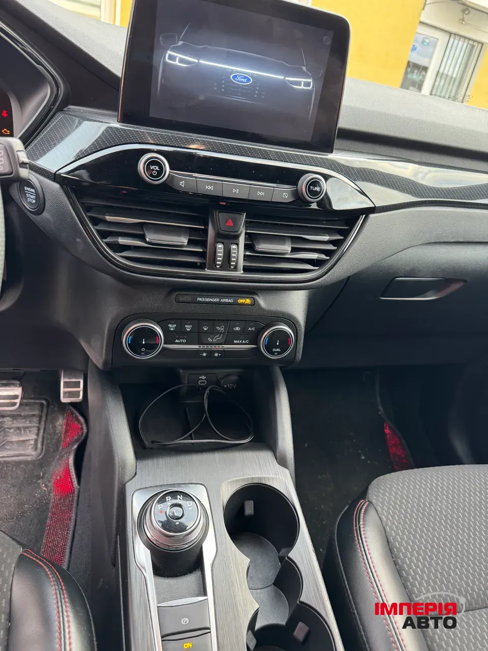 Ford Escape - фото 7