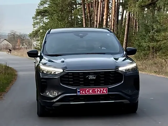 Ford Escape - фото 2