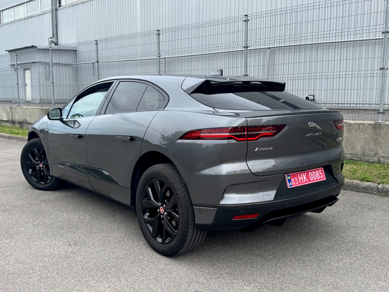 Jaguar I-Pace - фото 2