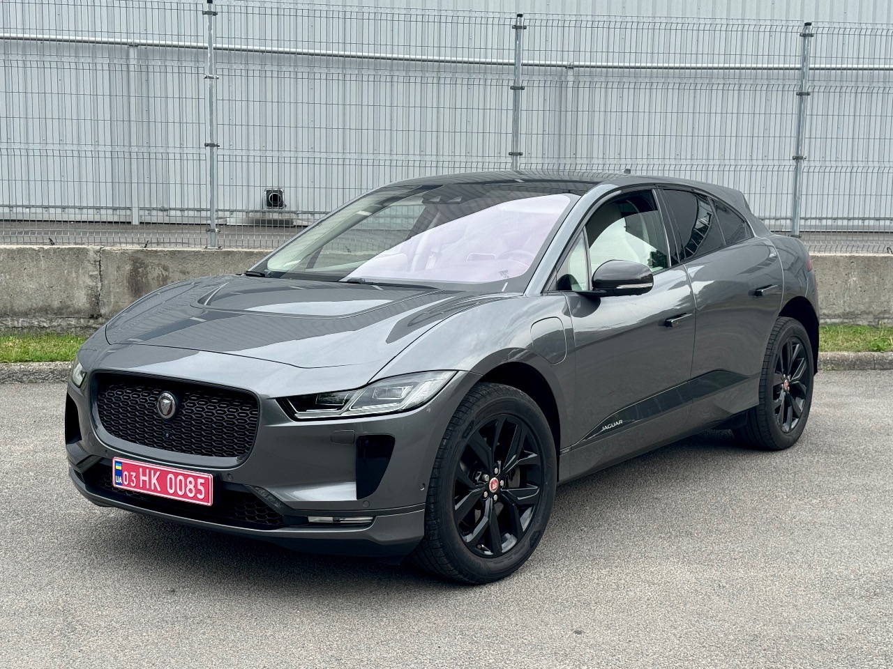 Jaguar I-Pace - фото 1