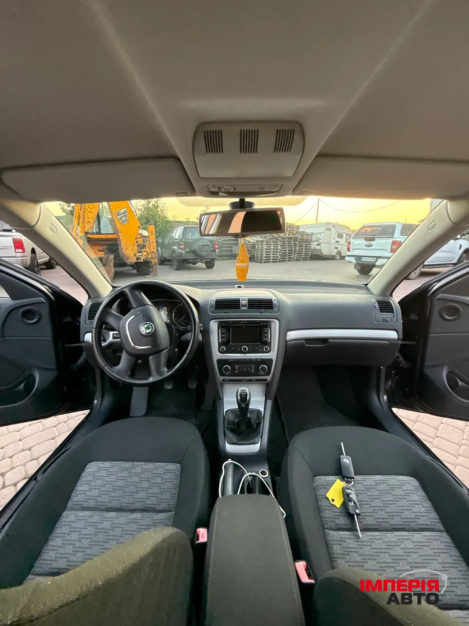 Skoda Octavia - фото 32