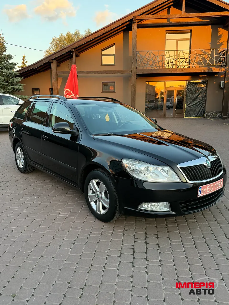 Skoda Octavia - фото 1