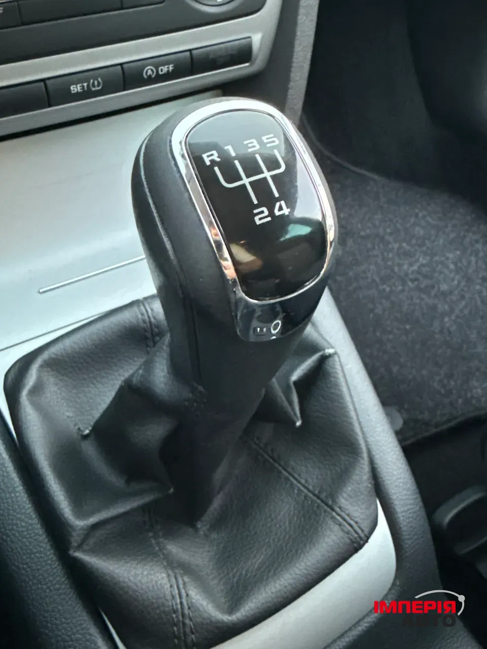 Skoda Octavia - фото 27