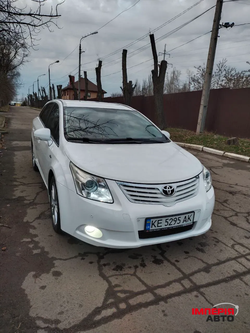 Toyota Avensis - фото 12