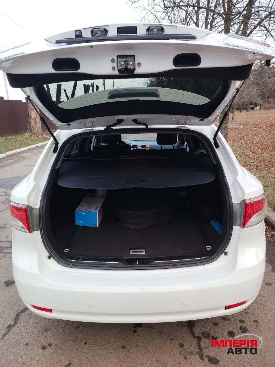 Toyota Avensis - фото 11