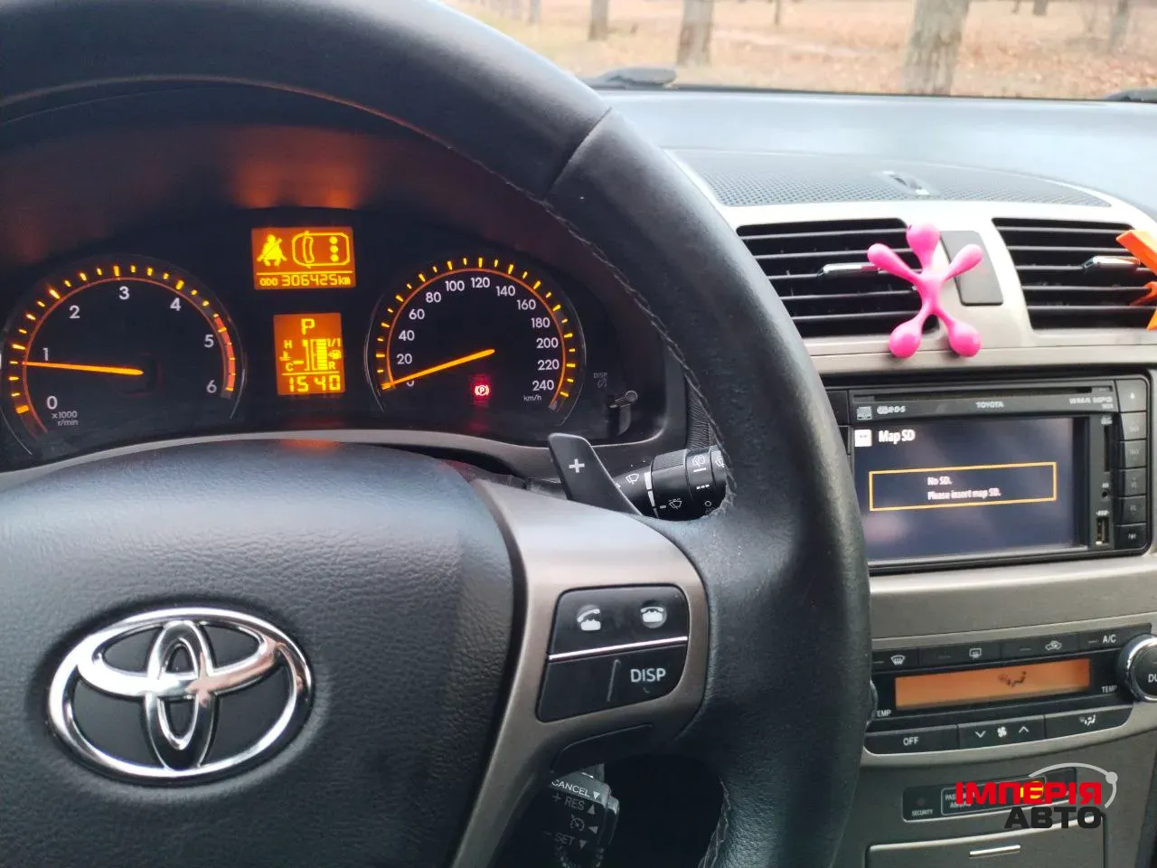 Toyota Avensis - фото 8