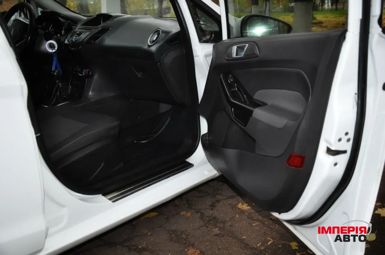 Ford Fiesta - фото 10