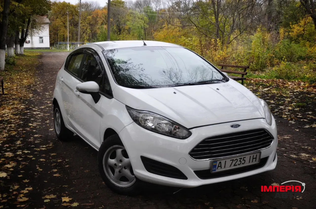 Ford Fiesta - фото 3