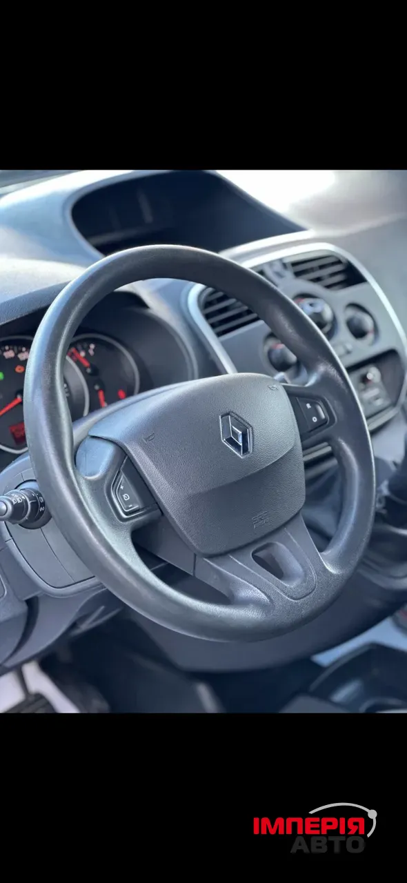 Renault Kangoo - фото 8