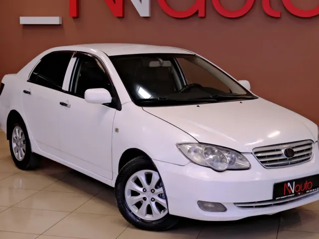 BYD F3 - фото 4
