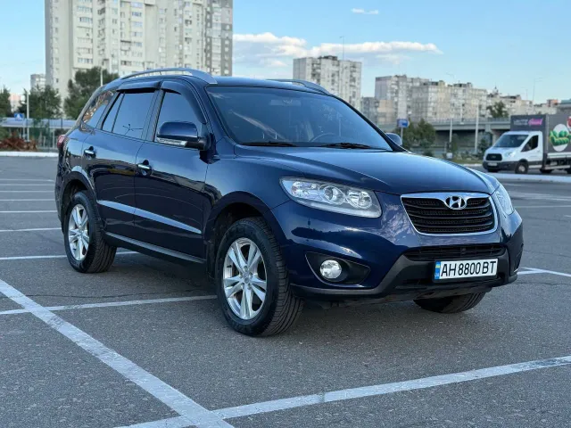 Hyundai Santa Fe - фото 4