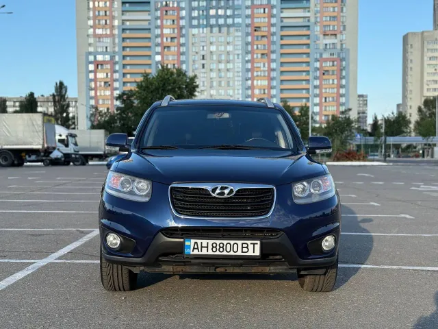 Hyundai Santa Fe - фото 1