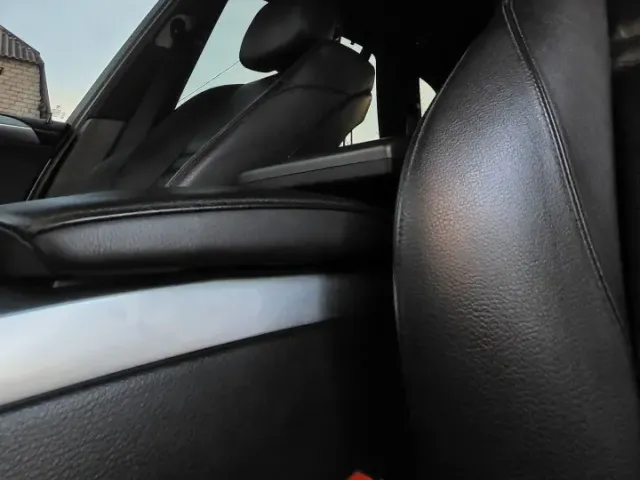 BMW X5 - фото 5
