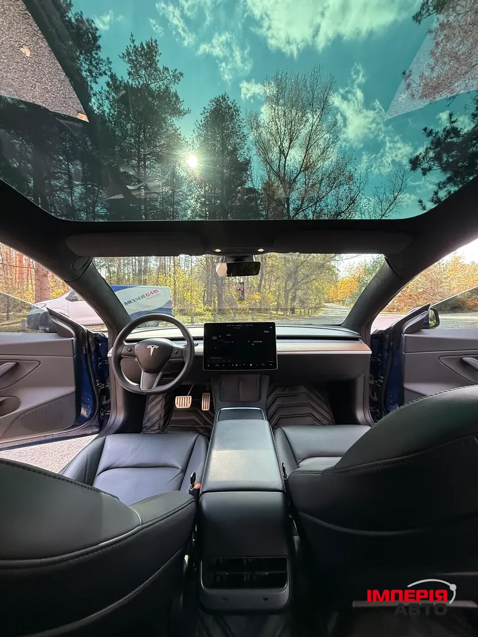 Tesla Model 3 - фото 12