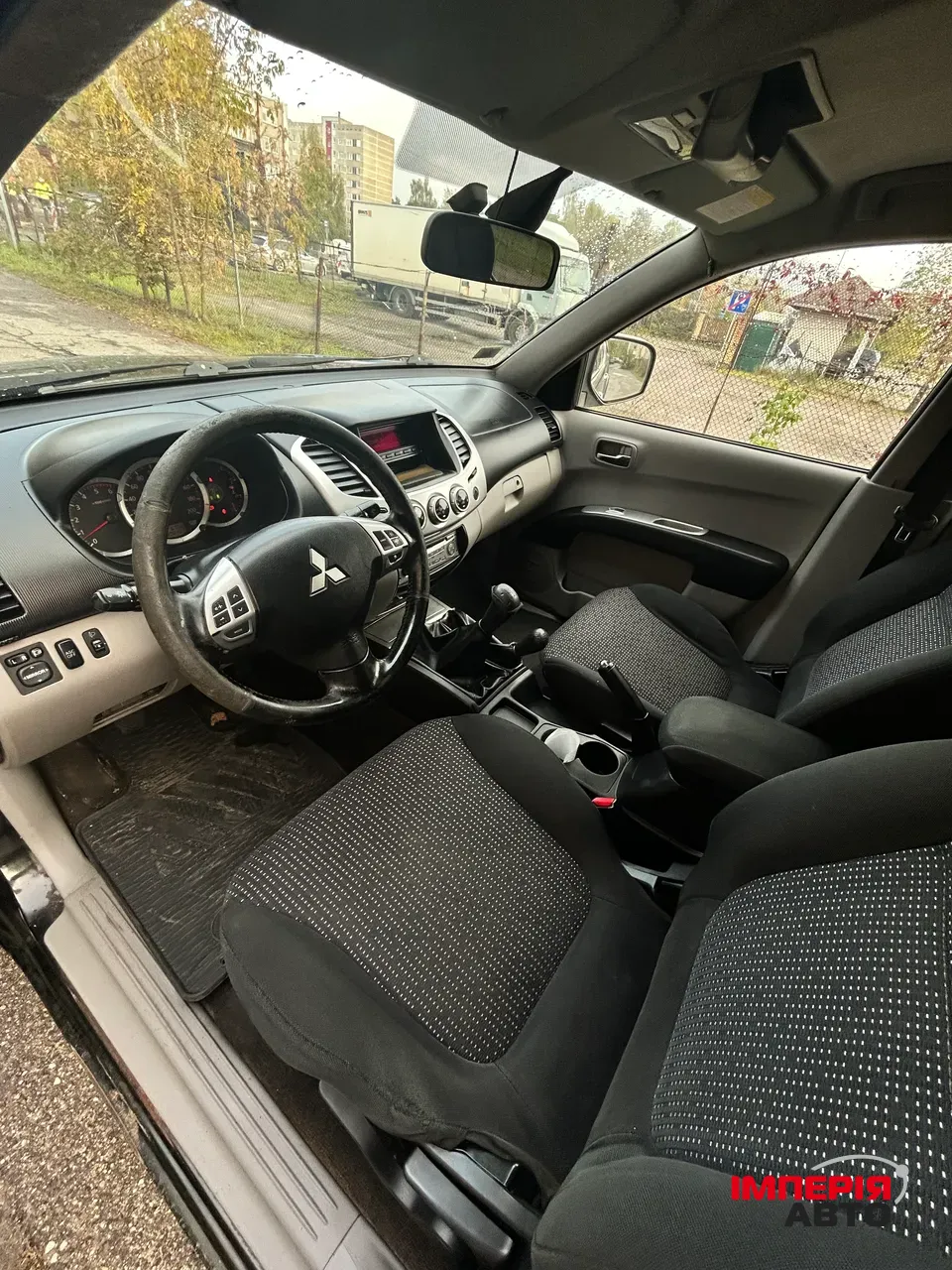 Mitsubishi L200 - фото 3