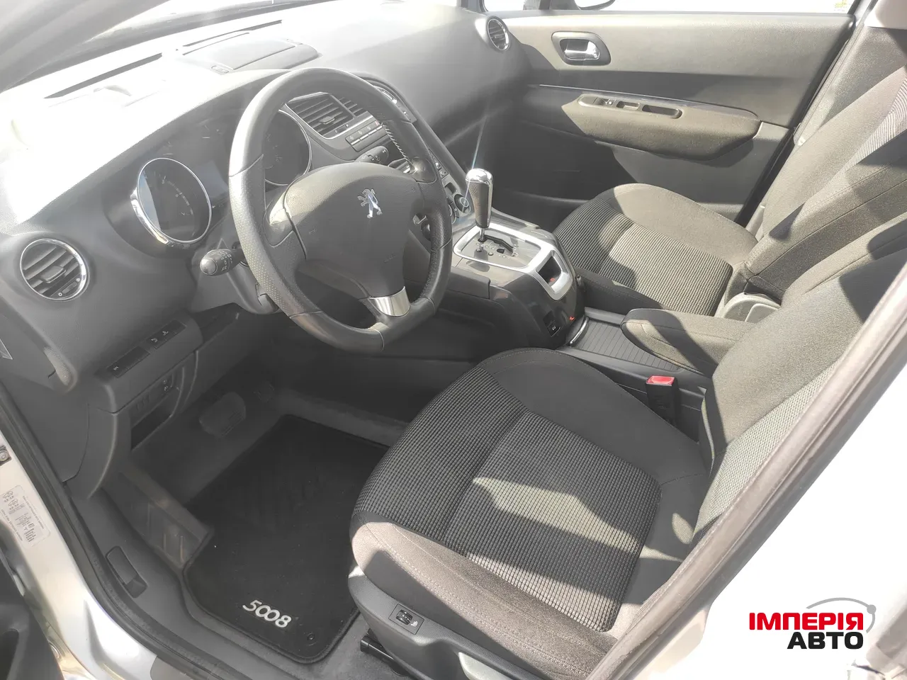 Peugeot 5008 - фото 11