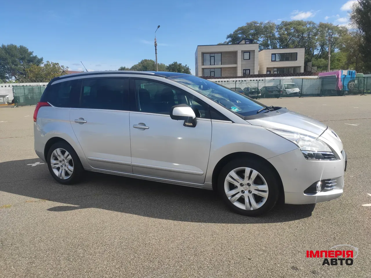 Peugeot 5008 - фото 17