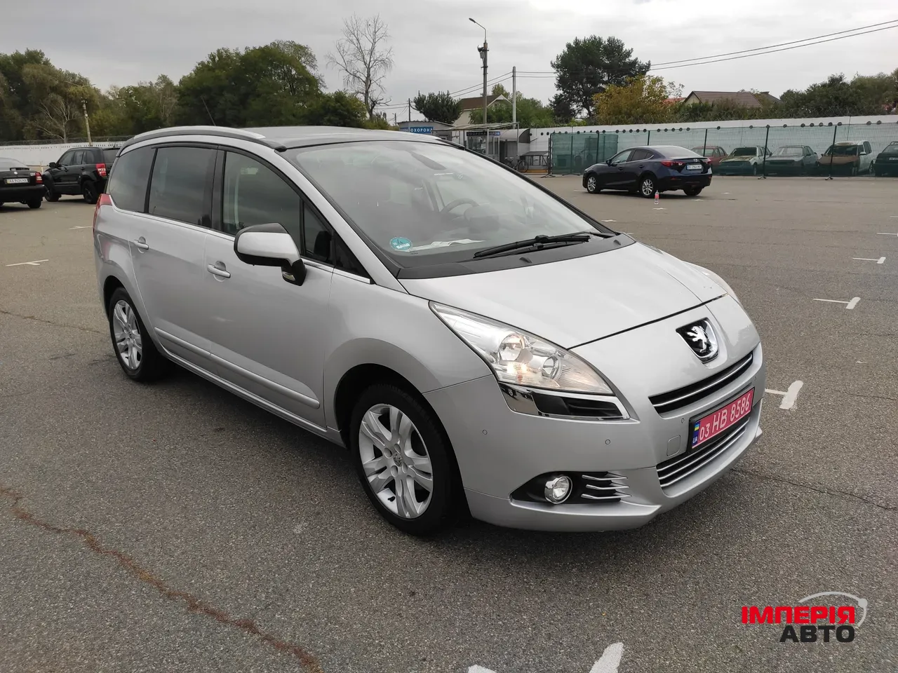 Peugeot 5008 - фото 3