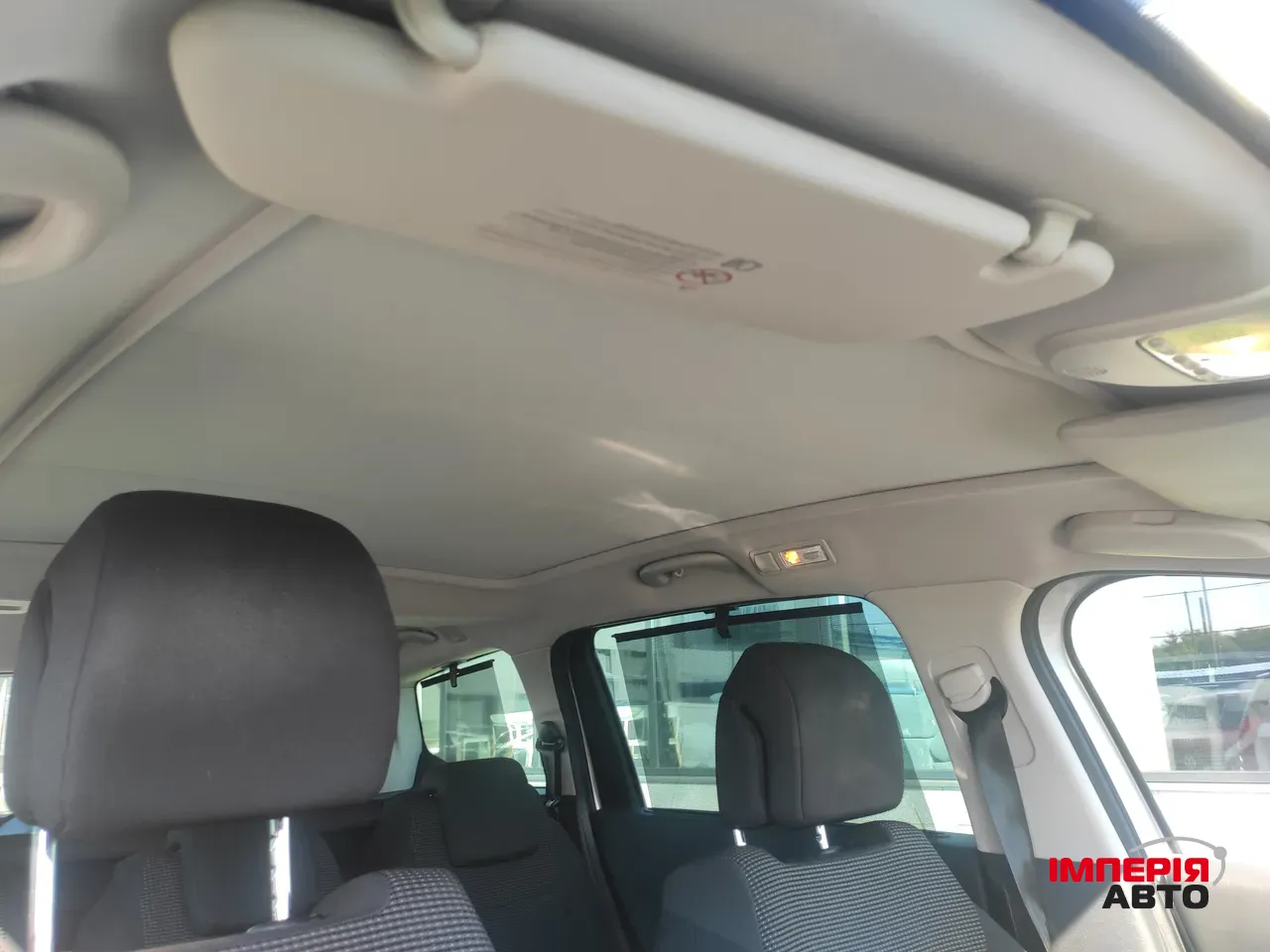 Peugeot 5008 - фото 28