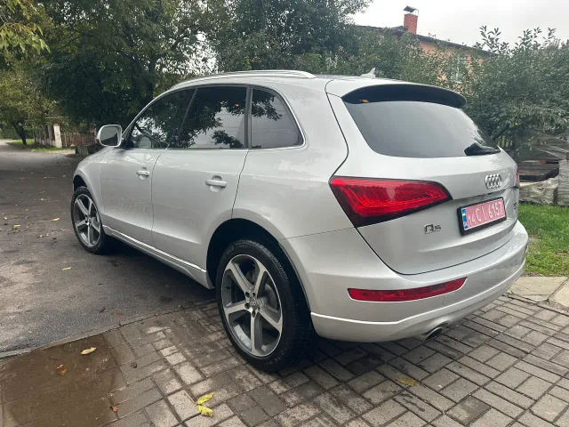 Audi Q5 - фото 3