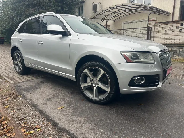 Audi Q5 - фото 5