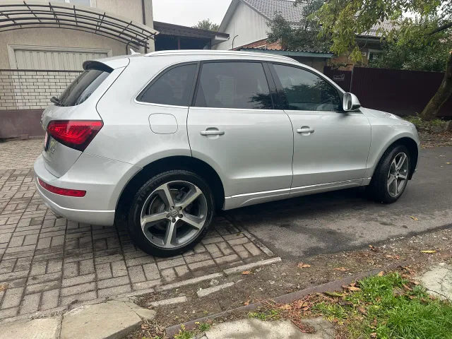 Audi Q5 - фото 4