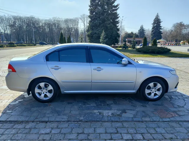 Kia Magentis - фото 3