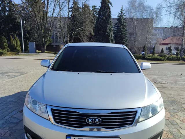 Kia Magentis - фото 1
