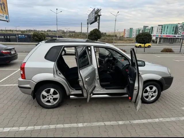 Hyundai Tucson - фото 4