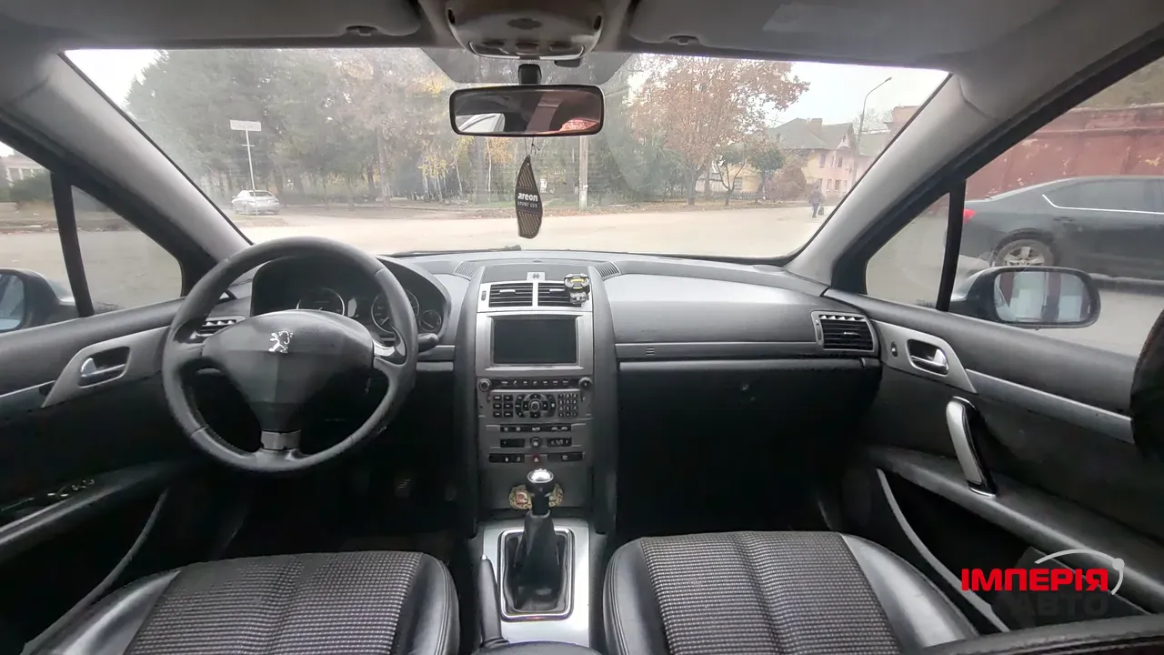 Peugeot 407 - фото 10