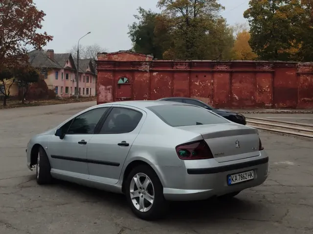 Peugeot 407 - фото 3