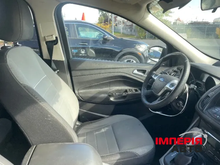 Ford Escape - фото 4