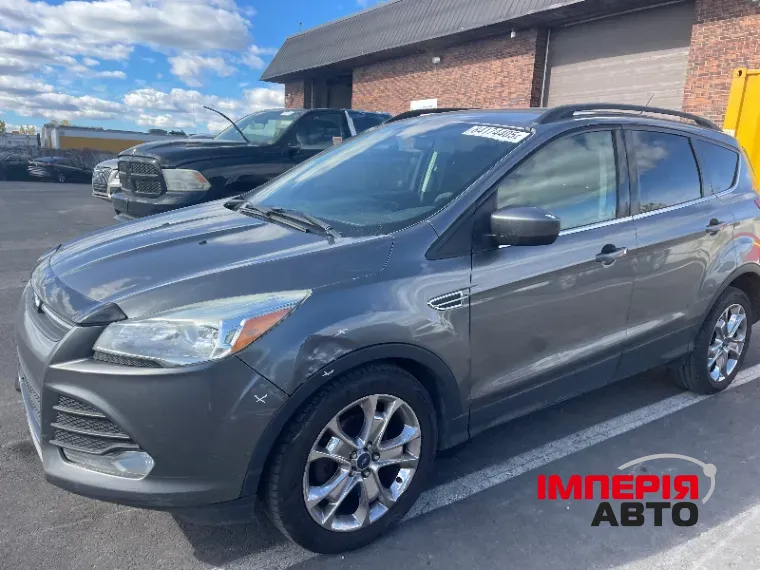 Ford Escape - фото 15