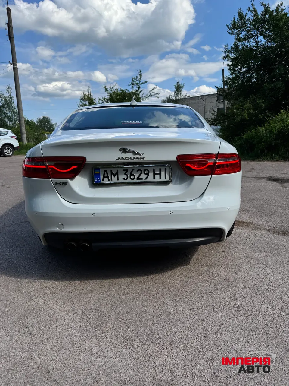 Jaguar XE - фото 4