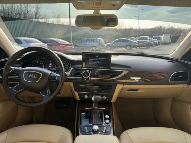 Audi A6 - фото 5